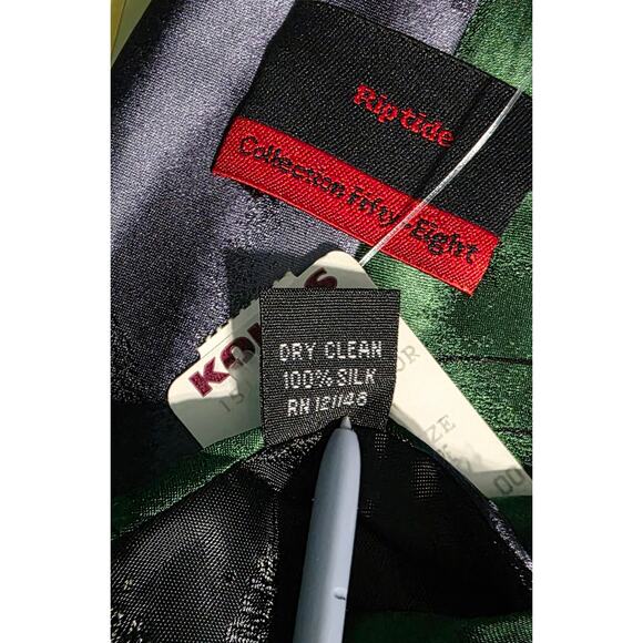 J. Garcia Riptide Collection Necktie Fifty-eight Abstract Design NWT - Picture 4 of 4